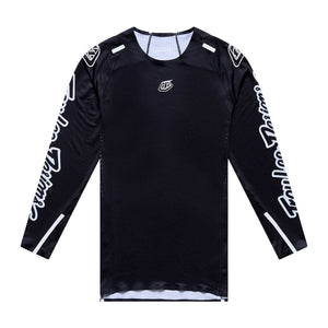 Mono Black